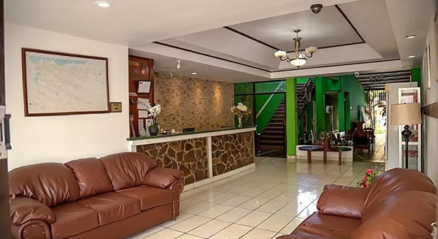 Hotel Plaza Guanacaste, Prenota Hotel Hotel a Managua Region con parcheggio, Parcheggio