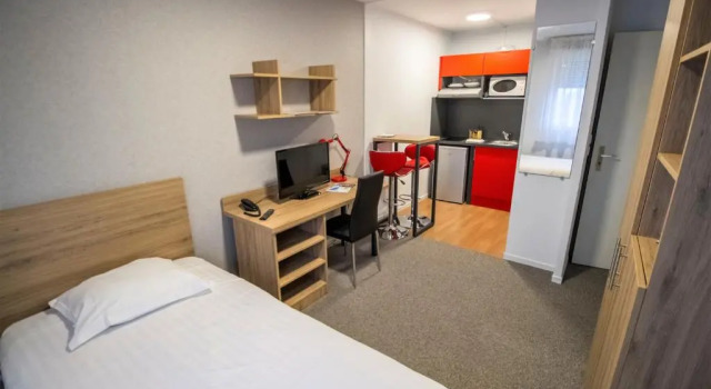 Двухместная студия KOSY Apparthôtel Le Champ De Mars Reims