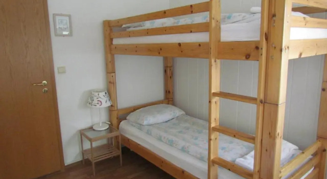 Guesthouse Sunnuhóll, Prenota Hotel Heimaey Islanda
