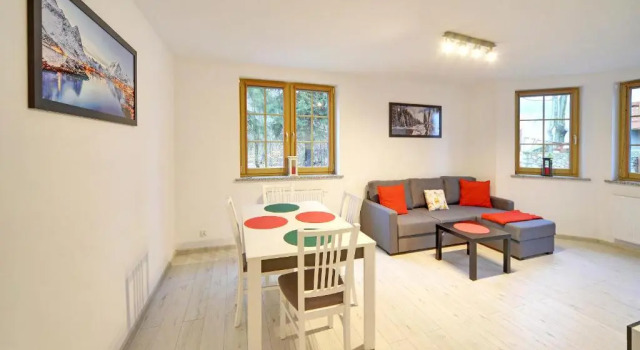 Апартаменты Цокольный этаж Przytulne Apartamenty Sun Seasons 24 w Szklarskiej Porębie by Noclegi Renters