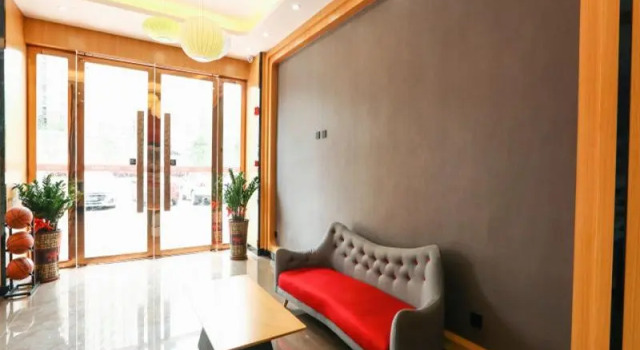 Thank Inn Hotel Guangdong Zhuhai Jiwan Hongqi Central Sqaure