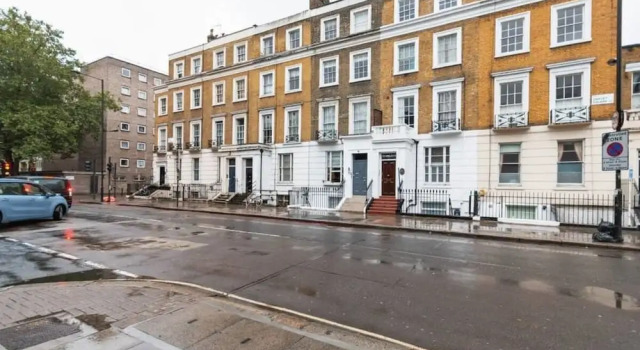 Designer 1 Bed apt W/terrace Sleeps 3 in Camden