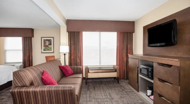 Люкс Hampton Inn Jonesboro
