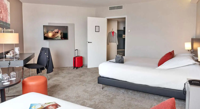 Трёхместный семейный номер Standard Best Western Plus Metz Technopole