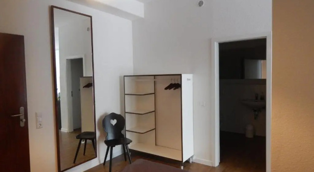 FREE Apartment - Am Kurpark, Buchen Sie Ferienwohnung Bad Urach Schwäbische Alb