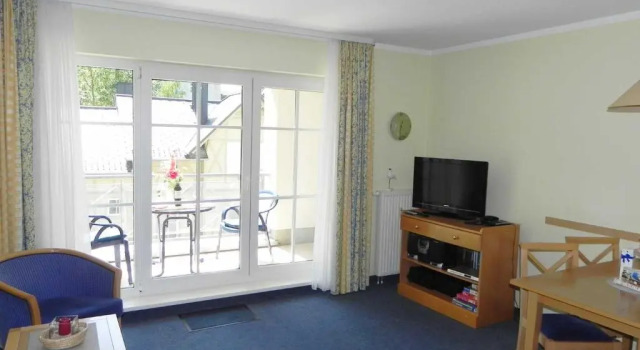 Апартаменты Ferienwohnung 1 2 15 Inselstrand