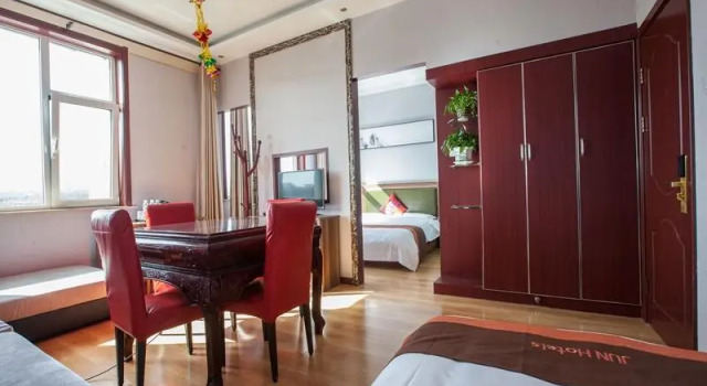 Люкс Superior Jun Hotel Shanxi Lvliang Fenyang Xihe Bei Road