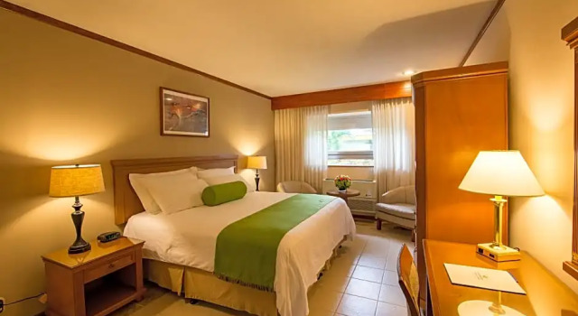 Четырёхместный номер Standard Hotel Globales Camino Real Managua