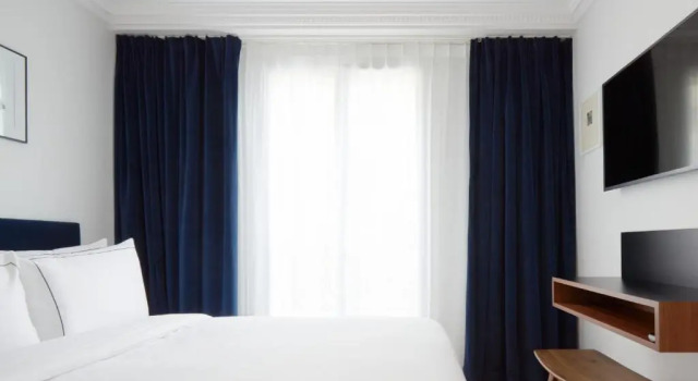 Двухместный номер Comfort Hôtel Rendez-Vous Batignolles