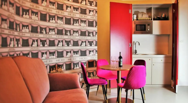 Апартаменты Scene Suites Apartments