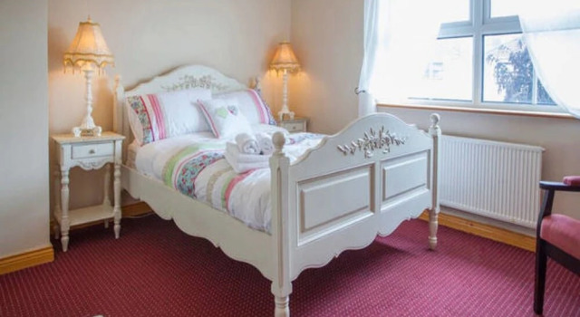 Коттедж Comfort Woodfield House