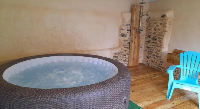 Коттедж с 2 комнатами Gite des Forges