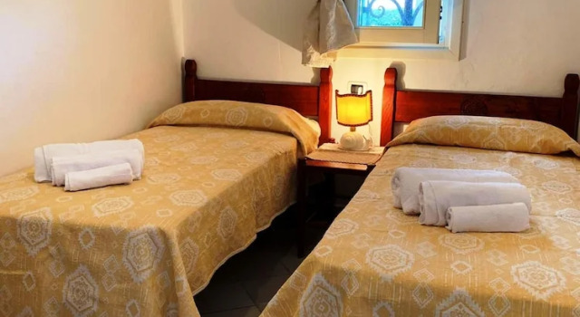 Apartment for 4 People Baia Sardinia Just 250 Meters From the Sea, Book Lejlighed Baja Sardinia Emerald Coast