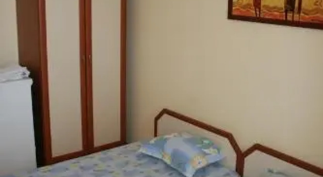 Homestay Kostadinov, Забронировать Отель Отели Поморие с парковкой, рядом с Аквапарк Поморие, Парковка