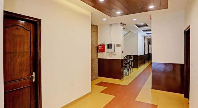Hotel Grand Tushar