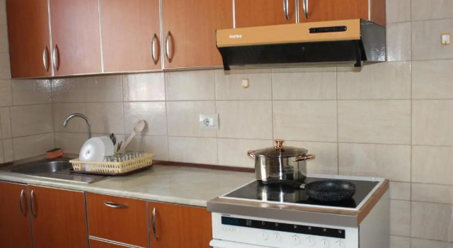 Апартаменты Bledi's Comfy Apartment in New Blvd / Free Parking