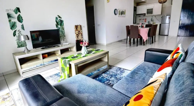 Forest in the Sky 3BR 8pax NETFLIX!! High floor By STAY, Varaa Hotelli Hotellit Johor pysäköinnillä, Pysäköinti