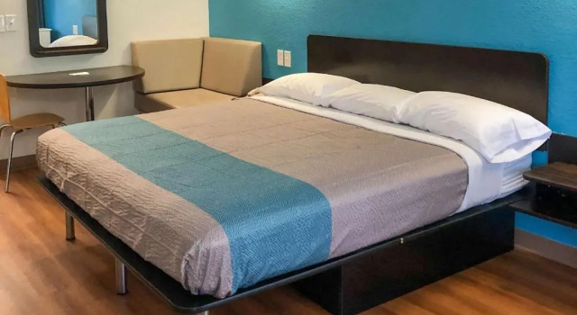 Номер Standard Motel 6-Daytona Beach, FL - Speedway