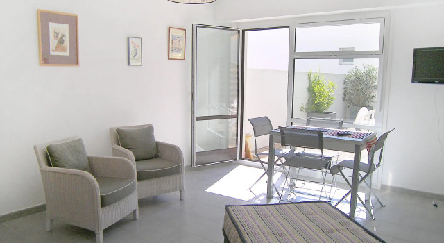 Studio Les Erables, Prenota Hotel Hotel a Aquitania con parcheggio, Parcheggio