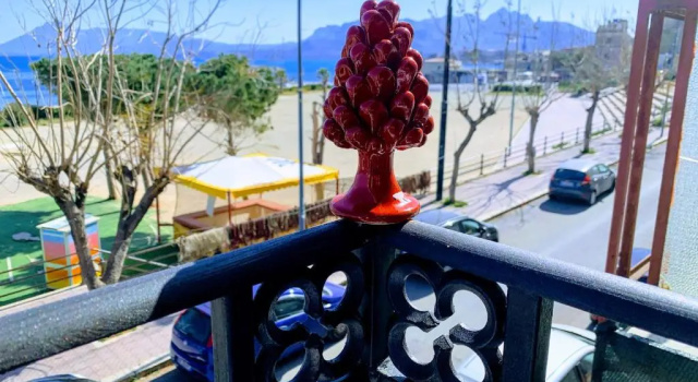 Seafront House Gabbiano Azzurro, Забронировать Отель Отели Санта-Флавия с бассейном, Бассейн