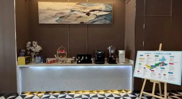 Homeinn Plus Hotel (Baotou Gangtie Avenue Wangfujing)