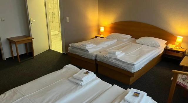 Четырёхместный номер Standard Отель astral Inn Hotel Leipzig