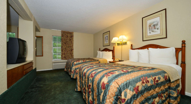 Четырёхместный люкс Americas Best Value Inn Winnsboro, SC