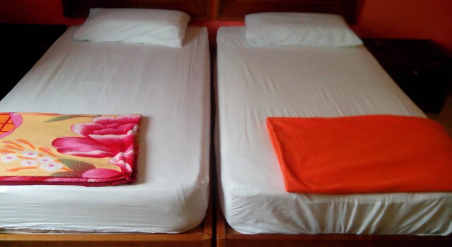 Embassy Hotel, Varaa Hotelli Hotellit Johor pysäköinnillä, Pysäköinti
