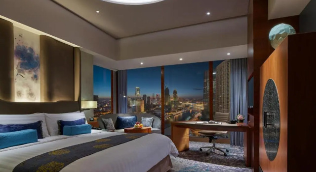Двухместный номер Deluxe с видом на реку Shangri-La Tianjin