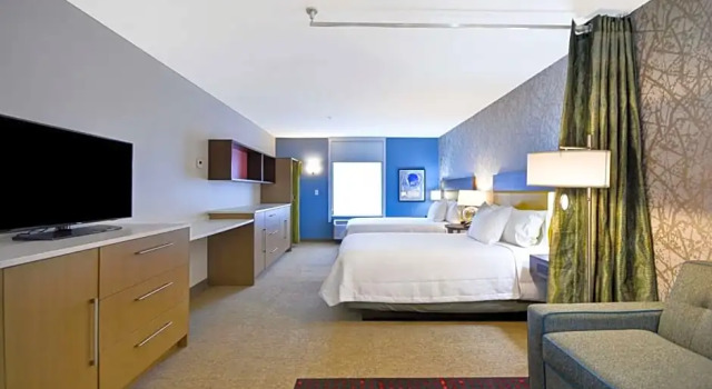 Четырёхместный люкс Home2 Suites By Hilton Columbus Airport East Broad