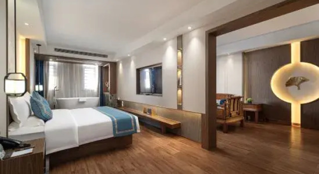 Люкс Mehood Ezzi Hotel (Hengyang Chuanshan Avenue Store)