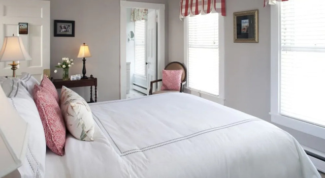 Brewster House Bed & Breakfast, Забронировать Отель «постель и завтрак»  