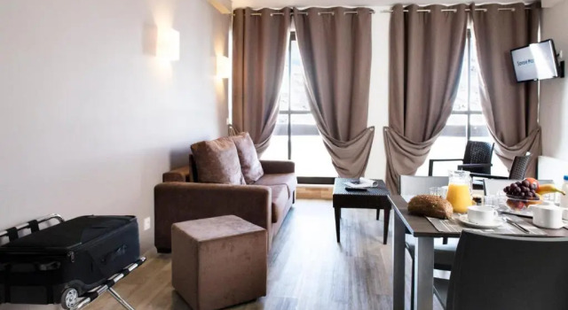 Апартаменты c 1 комнатой SOWELL RESIDENCES Pierre Blanche