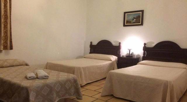Hostal Venta Tomas, Book Hotel Almuradiel Castilla-La Mancha