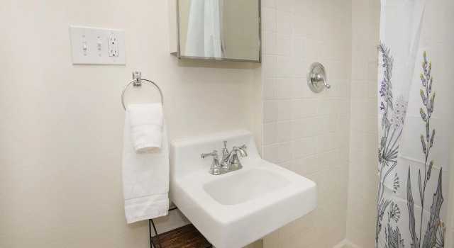 Номер Standard West Vail Riverfront Lodging, Colorado