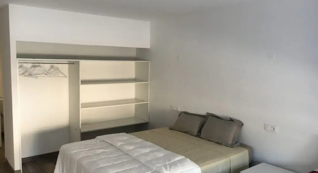 Hôtel Mas del Gall, Book Hotel Hoteller i Camelas med parkering, Parkering