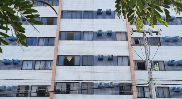 Apê 2 quartos no melhor da Pajuçara M605