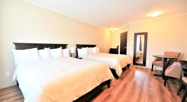 Четырёхместный номер Superior Motel LAbri