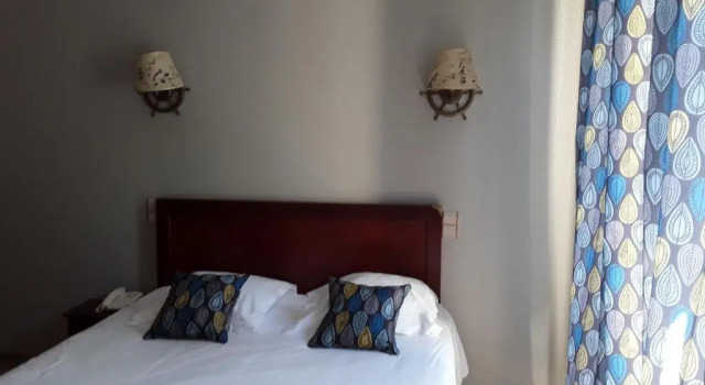 Двухместный номер Standard с балконом Hotel Beau Rivage