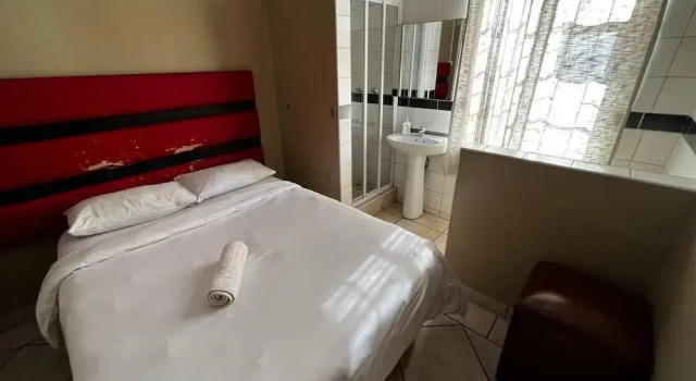 Ebony Guest House, Buchen Sie Pension Pretoria Pretoria