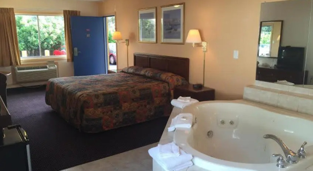 Номер Standard Belmont Inn and Suites