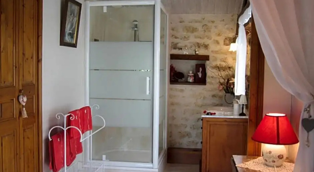 La Roseraie, Prenota Hotel Trizay Charente Marittima