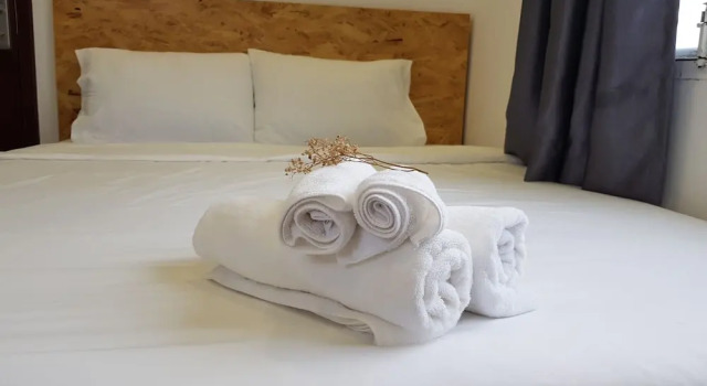 White House Hostel, Book Hostel / Vandrerhjem Hostels i Khanh Hoa, Hostel / Vandrerhjem