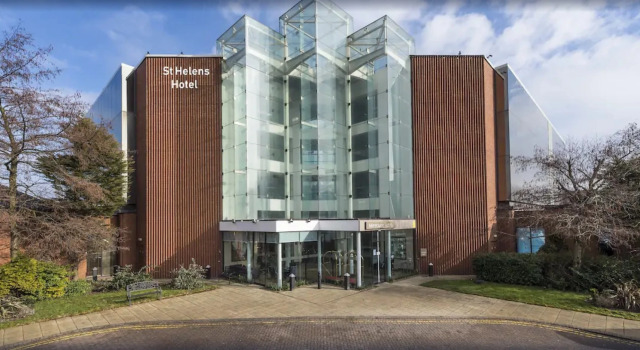 Mercure St Helens