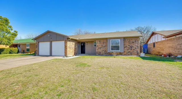 Коттедж 5 Mi to Fort Worth Stockyards: Home w/ Yard!