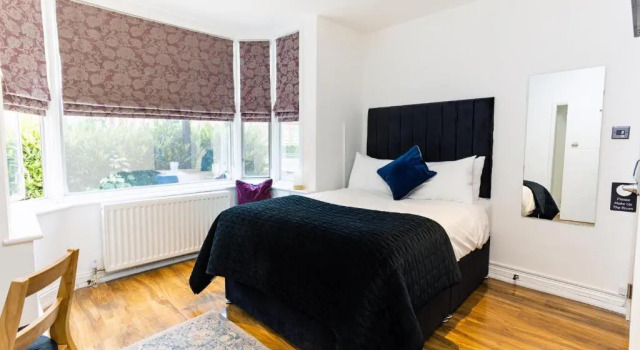 Двухместный номер Economy Cambridge House Hotel