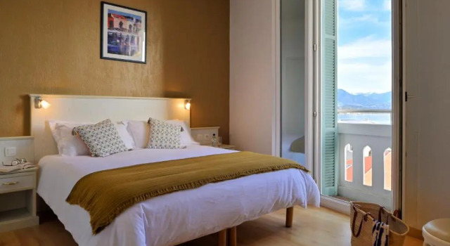 Двухместный номер Standard с видом на море Hôtel Du Golfe