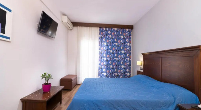 Двухместный номер Standard Hotel Olympion