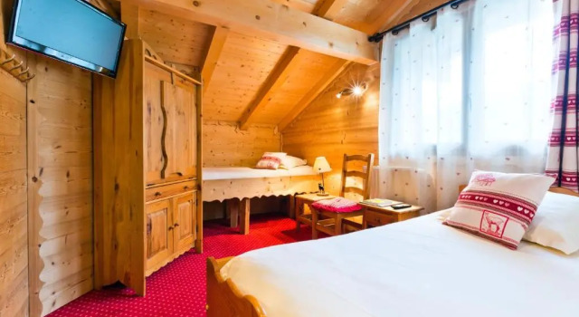 Четырёхместный номер Standard Berghotel Le Tremplin