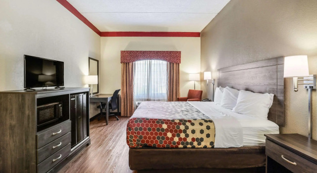 Econo Lodge Inn & Suites Marianna South, Забронировать Отель Марианна Панхэндл Флорида